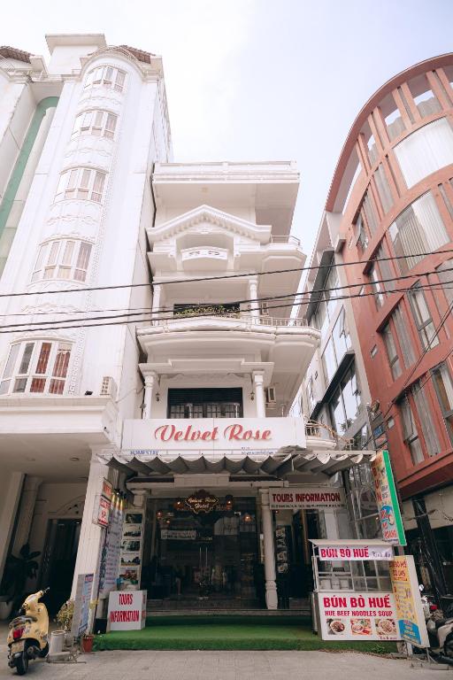 Velvet Rose Hotel
