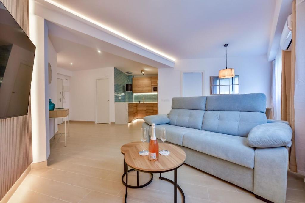 Apartamento a 50m de la playa centrico muy acogedor - 1