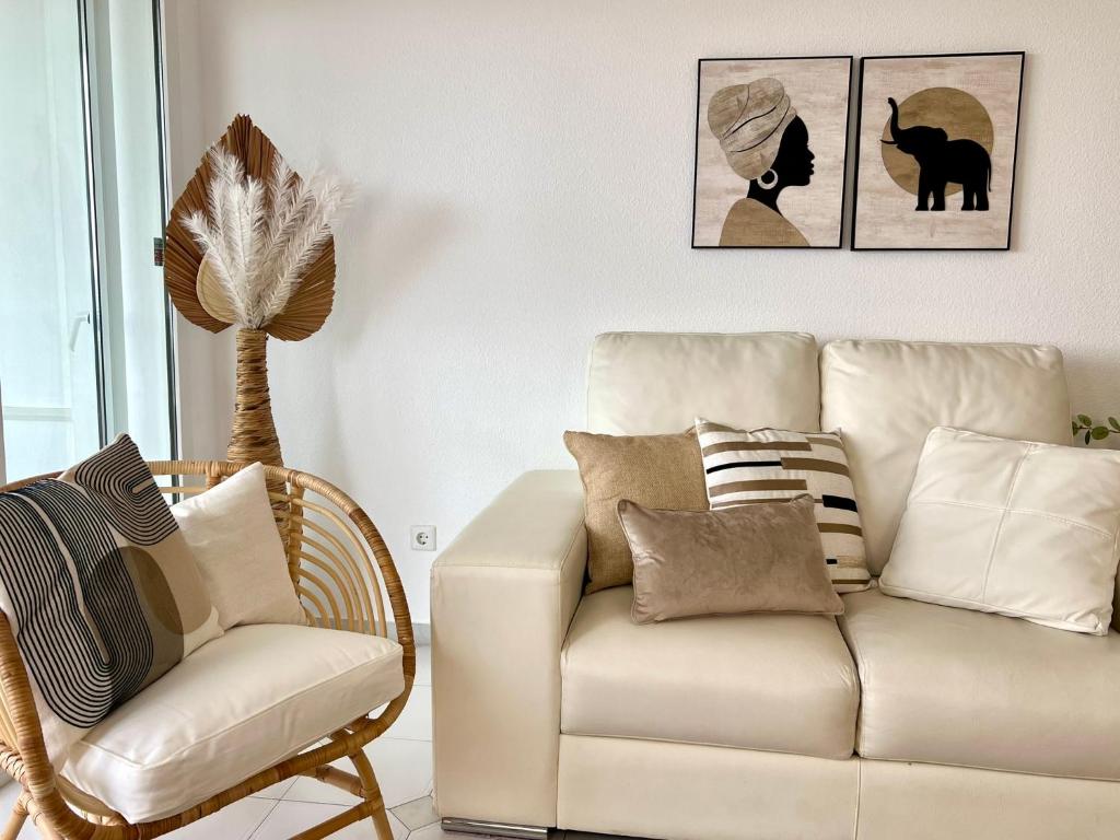 Miraflores Penthouse - Stunning Views and Sunsets - 3