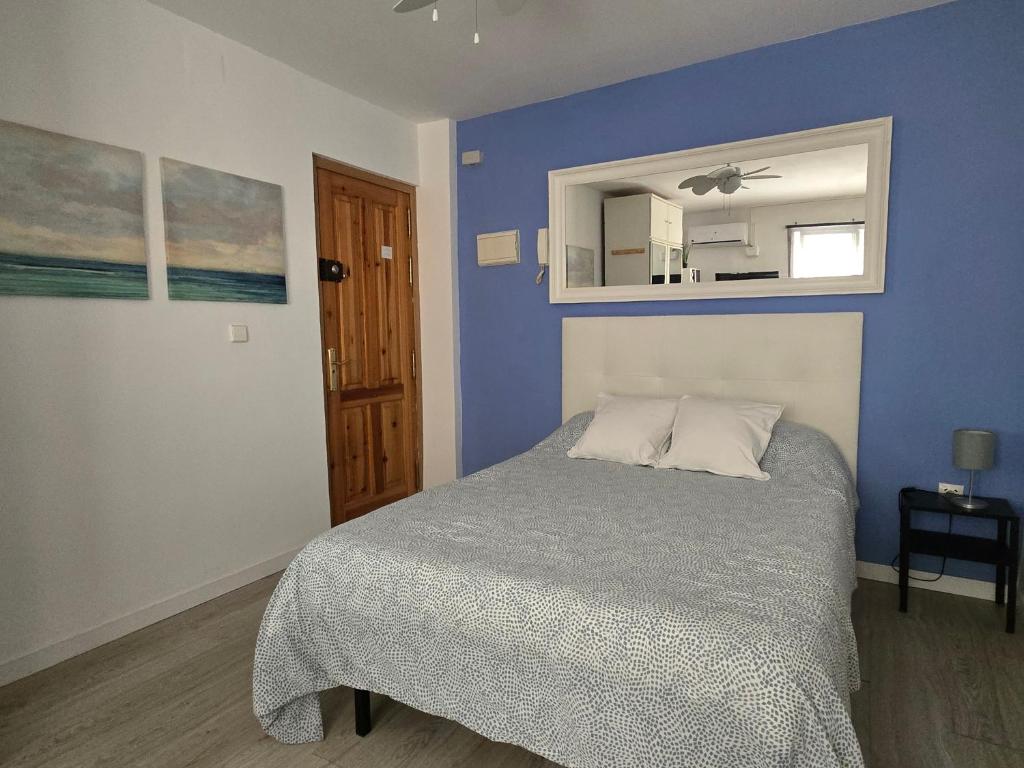 ESTUDIO en TORREMOLINOS, PLAZA DE ANDALUCIA - 5