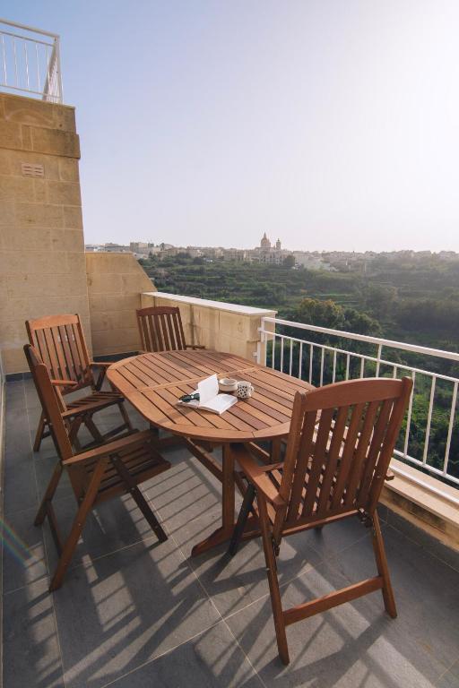 The Valley Collection - Suite A21, Xagħra