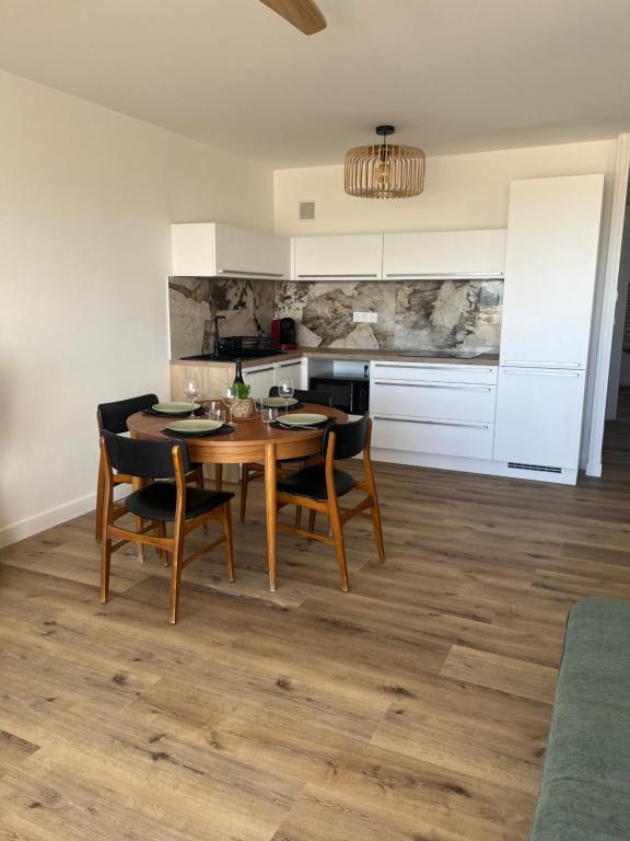 APPARTEMENT Rénové de type 3 VUE MER - 5