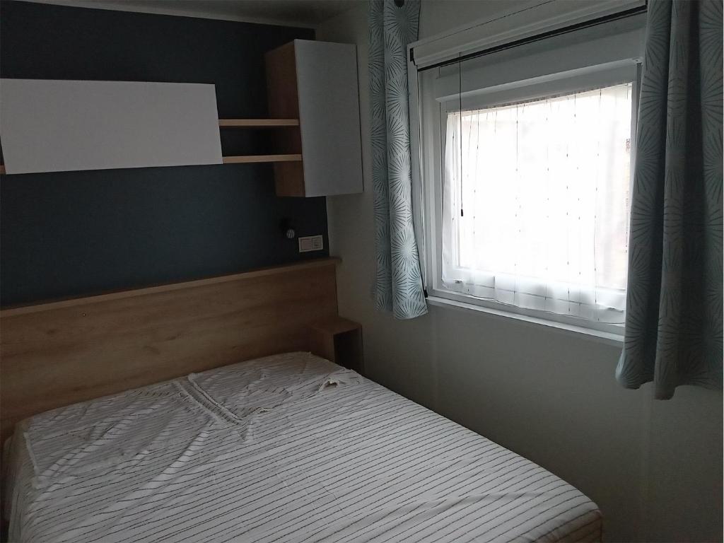 CAMPING Les EMBRUNS - 4 ETOILES - 5