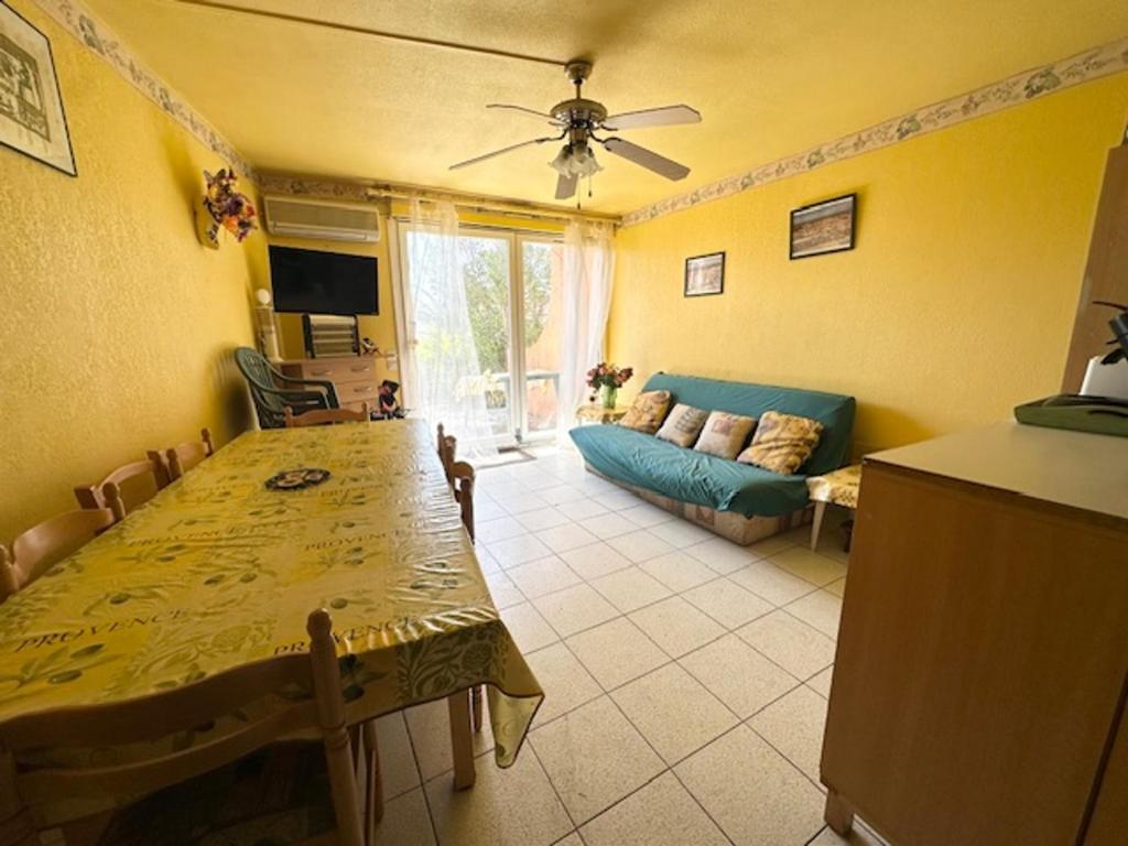 Appartement T3 Provençal avec Parking et Animaux admis, à 700m de la Plage - FR-1-799-54 - 2