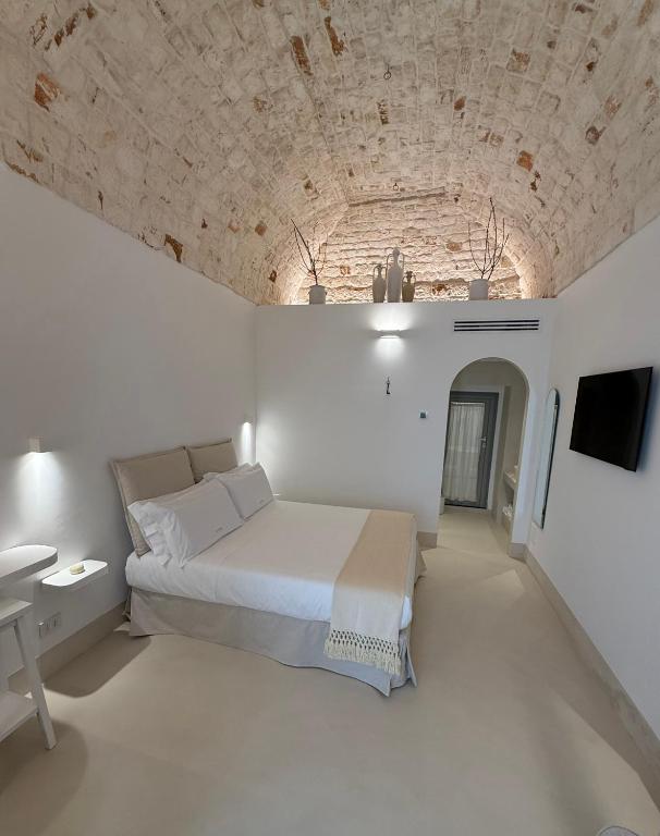 La Volta, Locorotondo