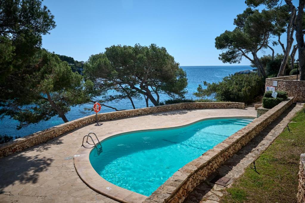 Sea frontline Apartment 'Faraona'. Pool. WIFI - 3