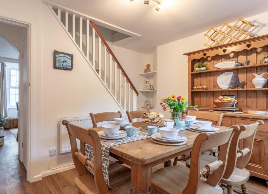 Charming Fishing Cottage photo 5