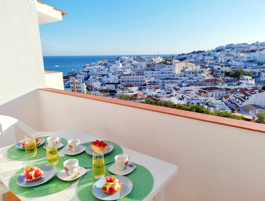 Corte Real Apartment O - Sea & Old Town View, Albufeira