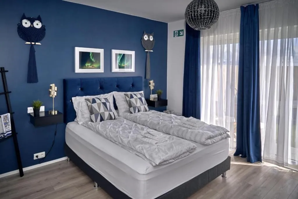 The Owl apartment, hotel in Akranes