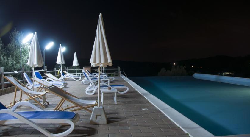 Tenuta La Lupa photo