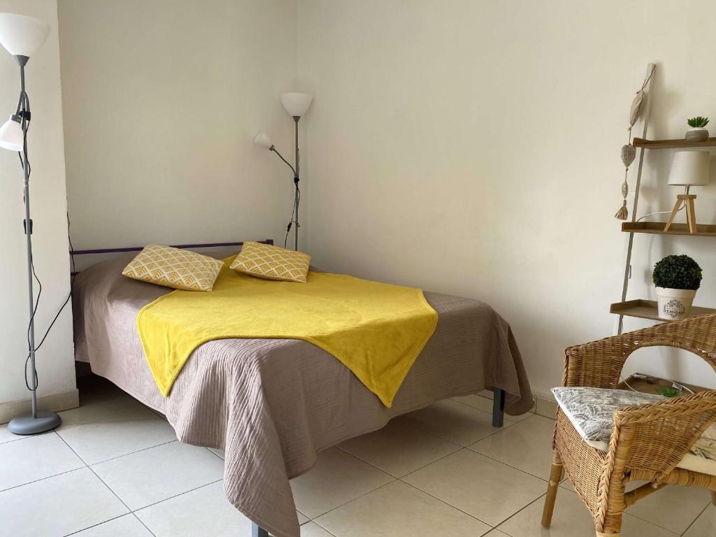 Studio rénové avec balcon et WIFI à Balaruc-les-Bains - FR-1-553-303 - 3