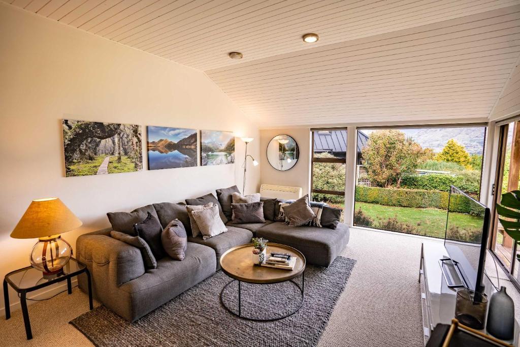 Brian's Crib, Queenstown