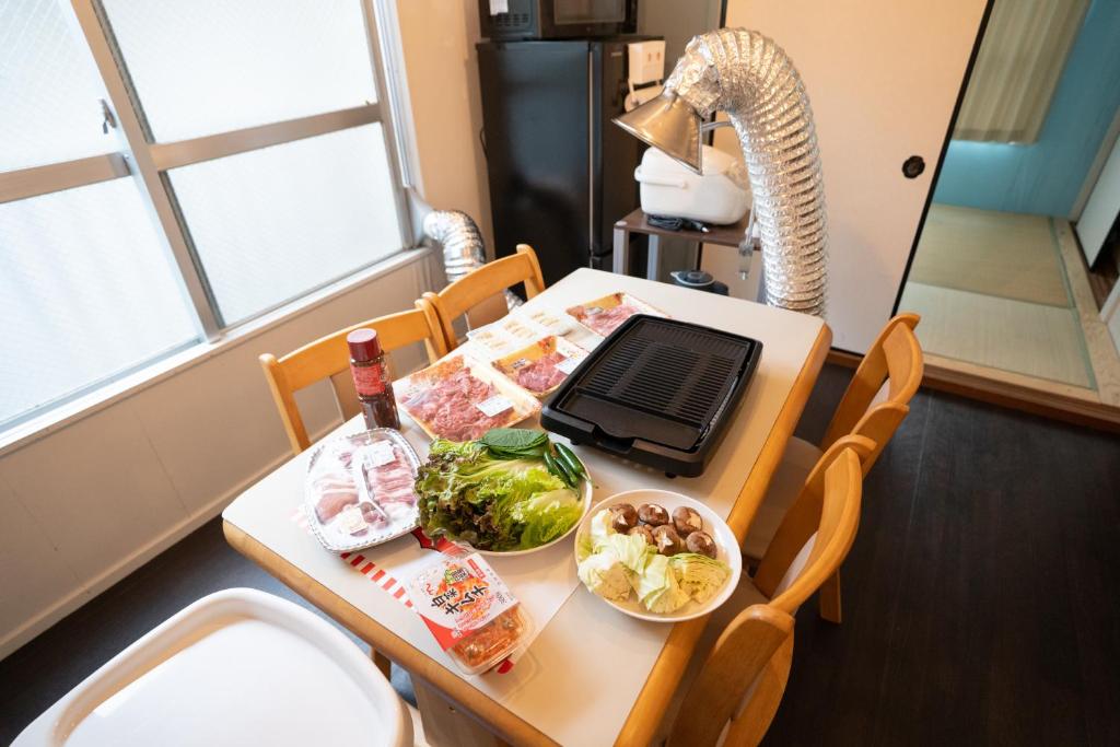 2LDK 2メートル幅ベッド 畳のある独立宿泊施設 国際通り500m, Naha