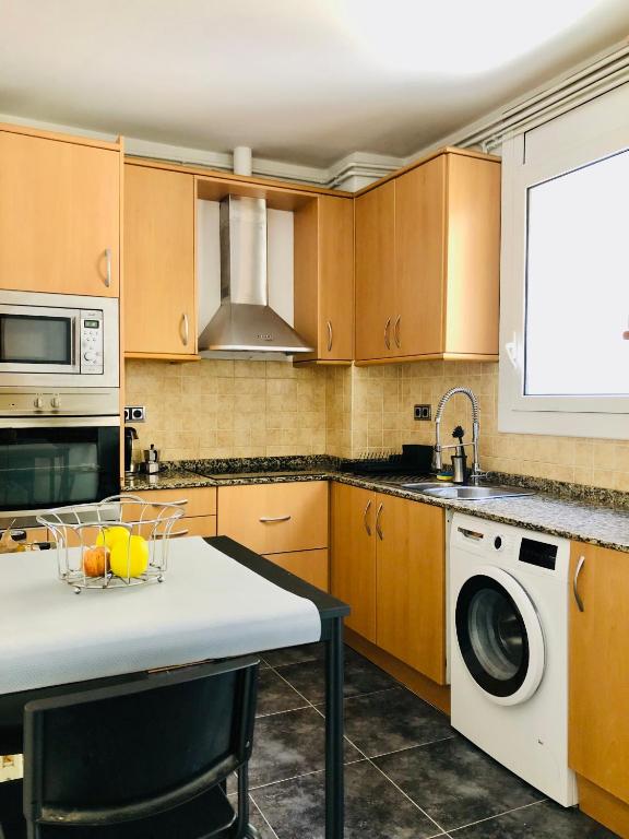 Habitación privada junto al mar en la Barceloneta - 3