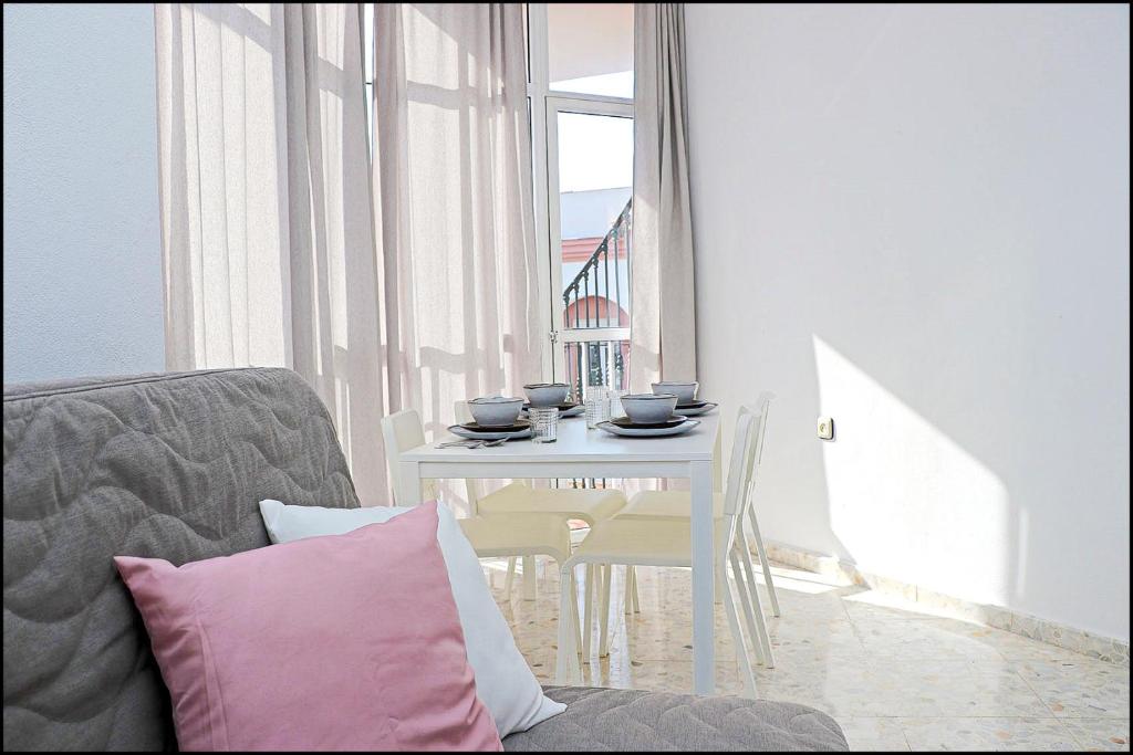 Apartamento luminoso en el centro - 2