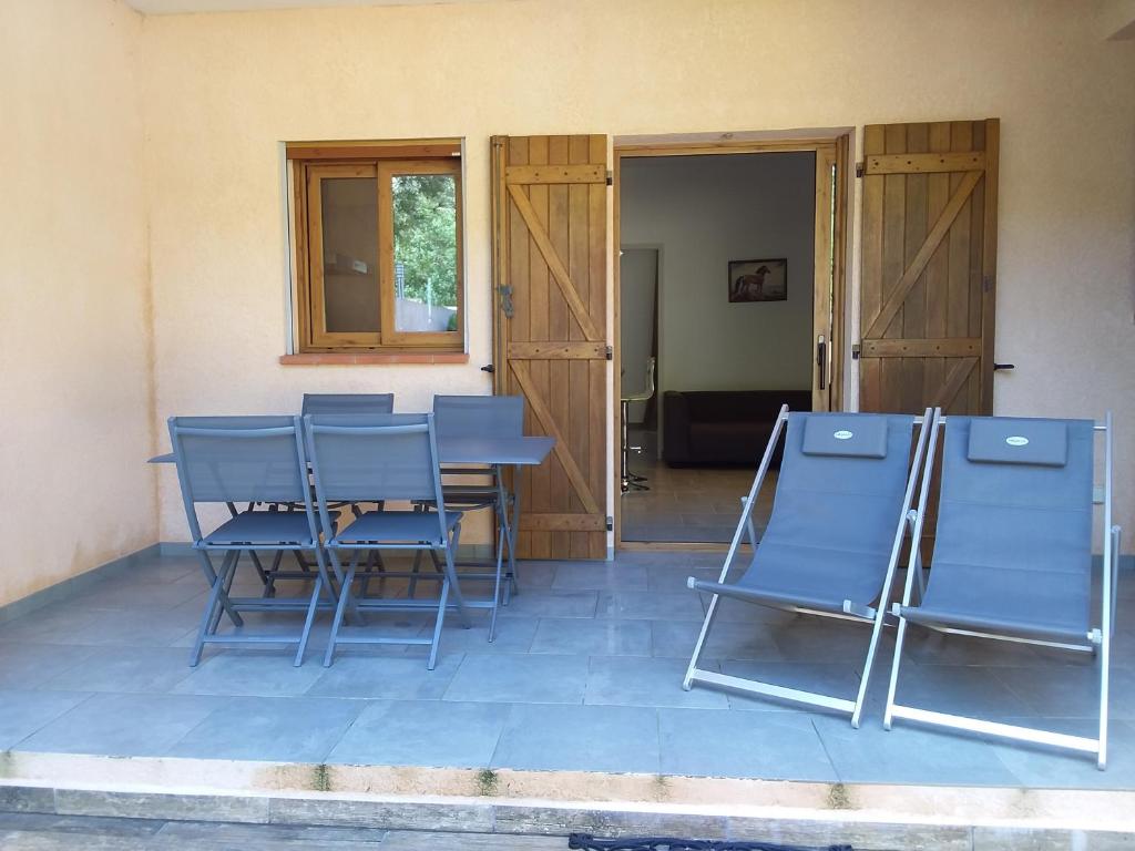 jolie location - 1