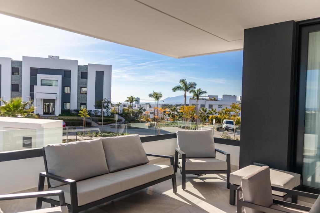 ELEGANT APARTMENT in MARBELLA, Sea views, Infinity & Pool, Sauna, Gym, SPA, 5 min to the Beach - 2