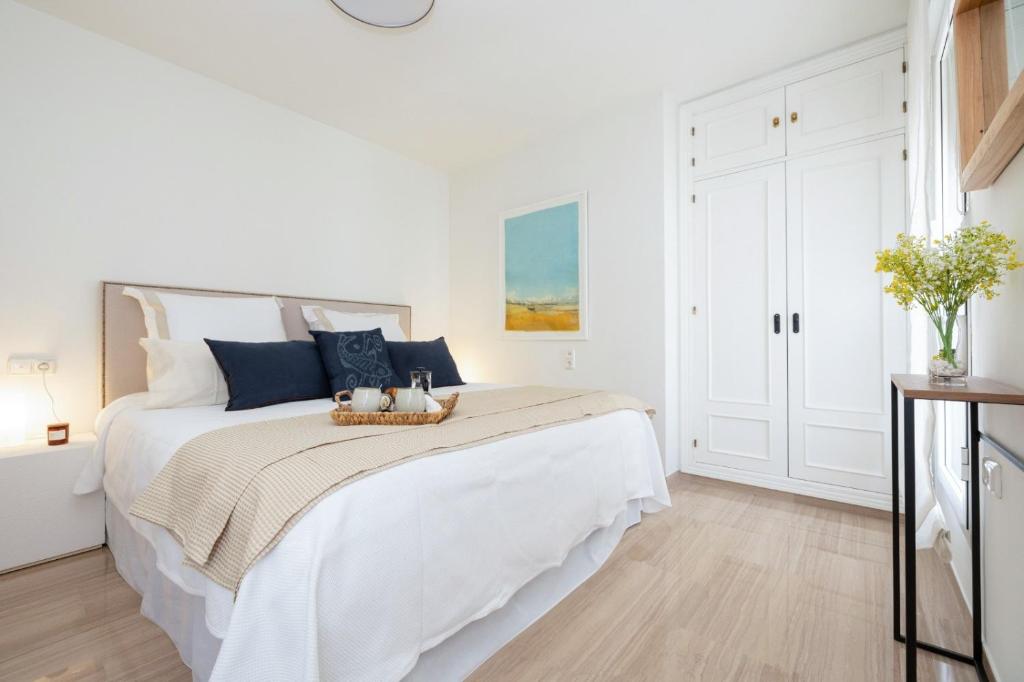 ChezmoiHomes Penthouse Boutique with terrace - 5