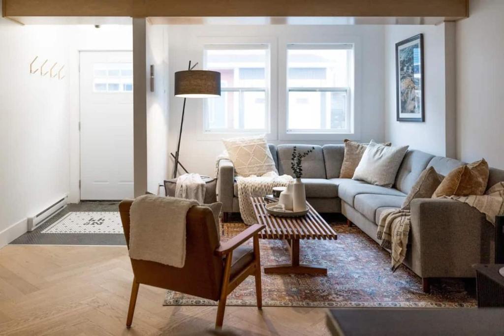 Quidi Vidi Combo! Steps To Attractions With Sauna, St. John's