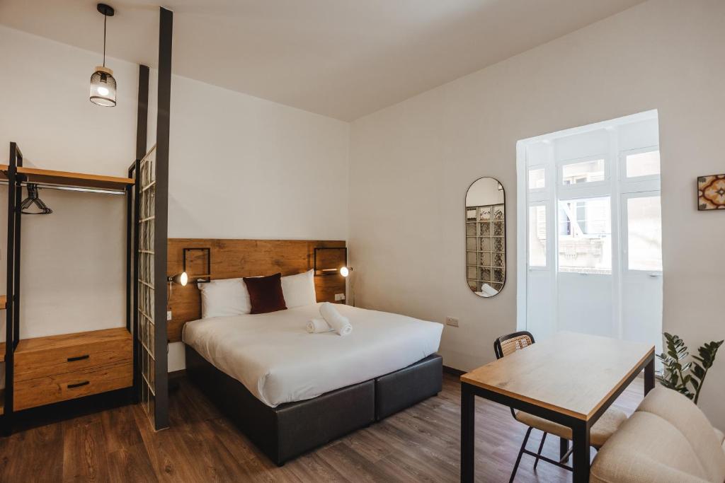 People & Places, Sliema