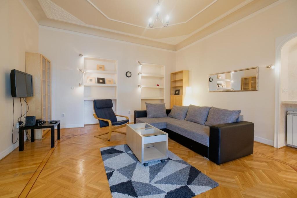 Central apartment - 3