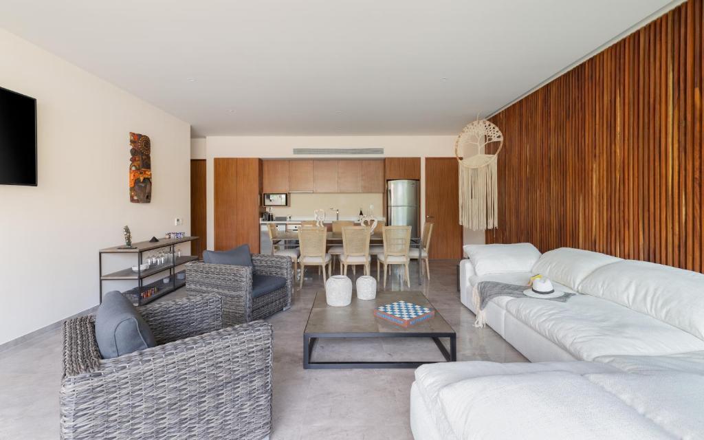 Luxury Two Bedroom Mistiq Tulum D104 By Sandy Powerful - 4