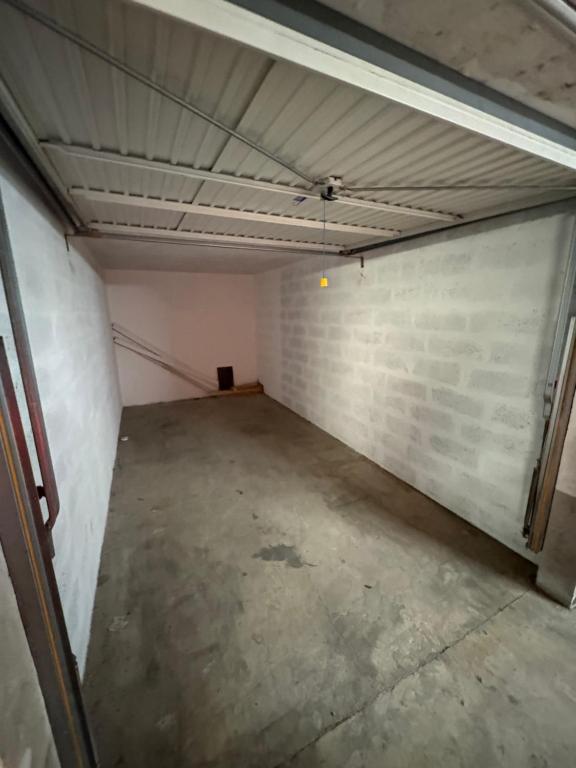 T2 moderne avec piscine, tennis et garage - 3
