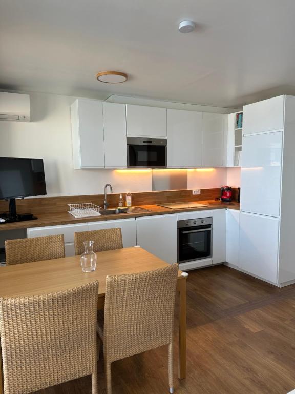 Sisley 1061 - F2 Terrasse avec vue mer - 4