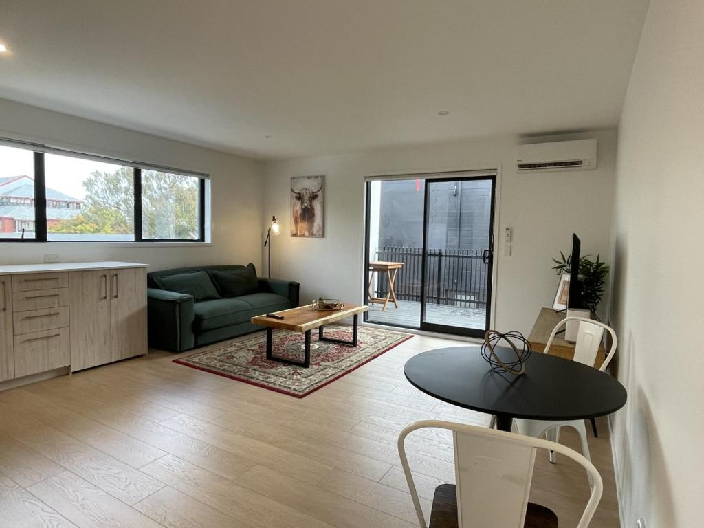 Relaxing CBD Getaway, Christchurch