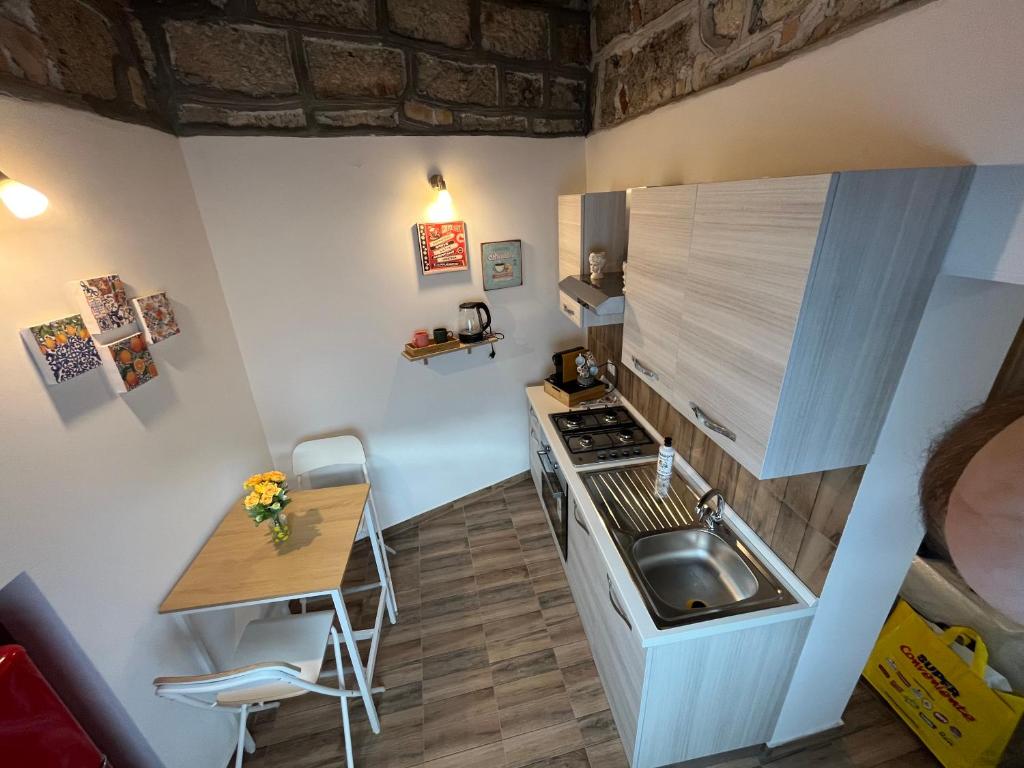 Alberto's Place - 2
