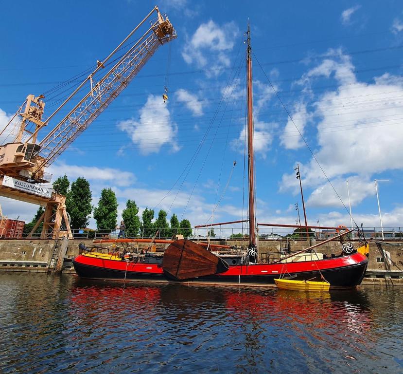Hausboot Jonathan, Hamburg