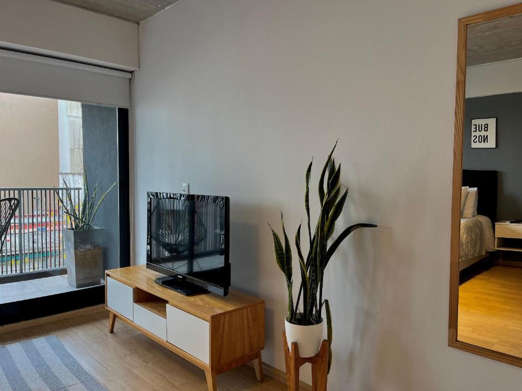 Soler Art Studios - Room 52 - 5