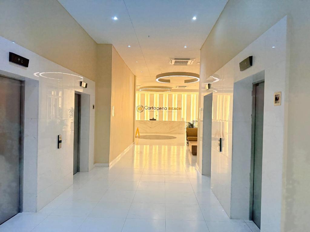 Modern Apartasuit Cartagena Beach - 2