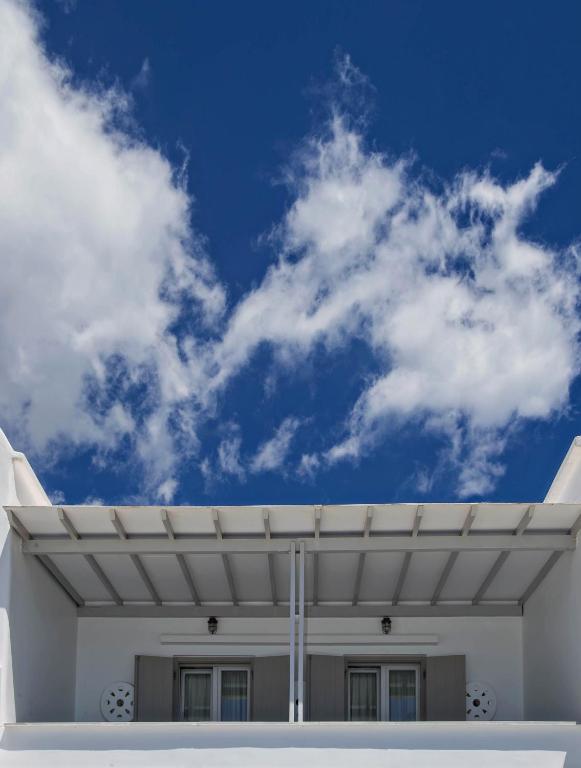 Porto Raphael Residences & Suites photo