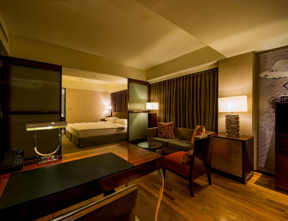 Les Suites Da An Hotel