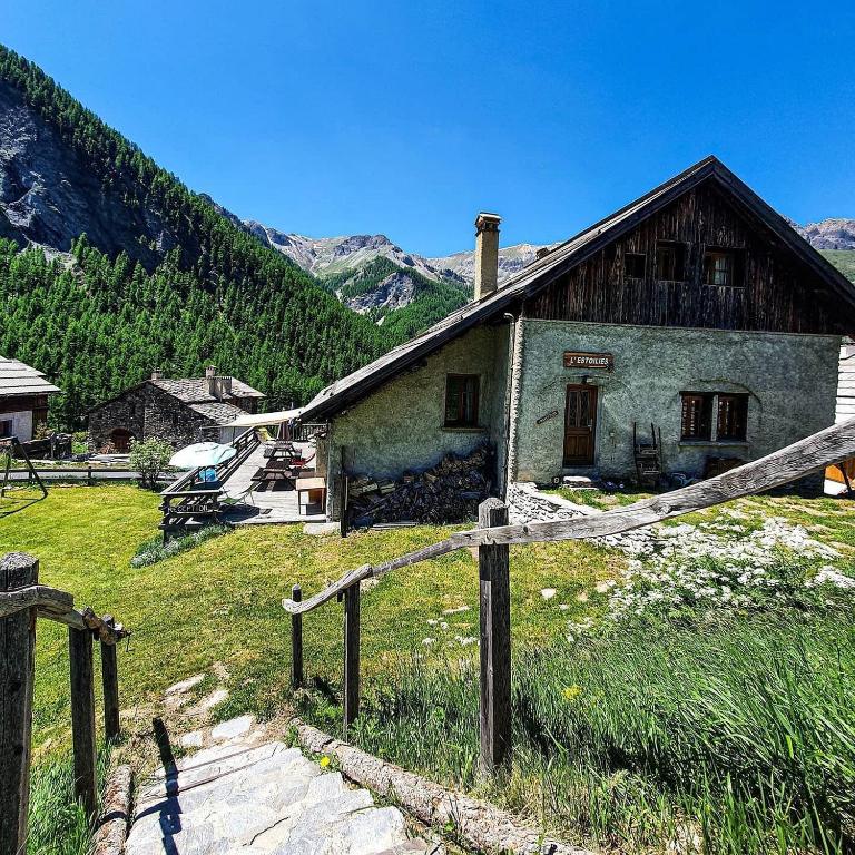 Auberge l'Estoilies - 1