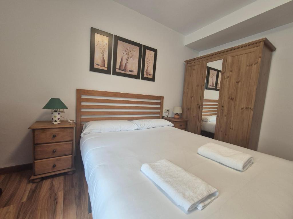 25A06 Centrico Playa 4hab Luanco, Luanco