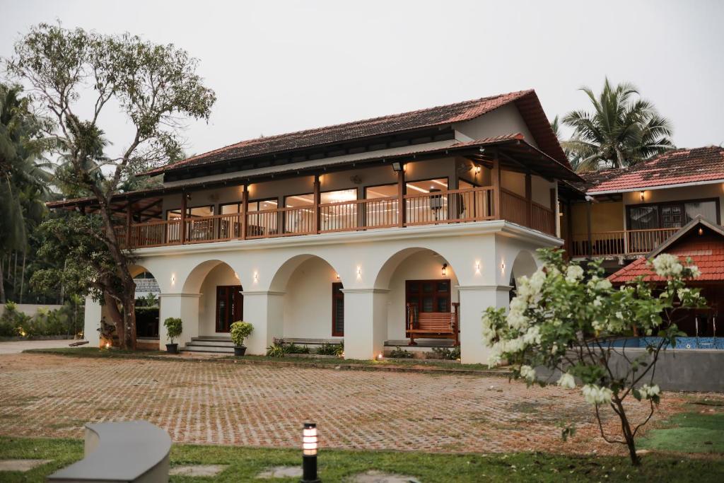 Kaayal Experience - Entire Home in Kozhikode, Kóžikkót