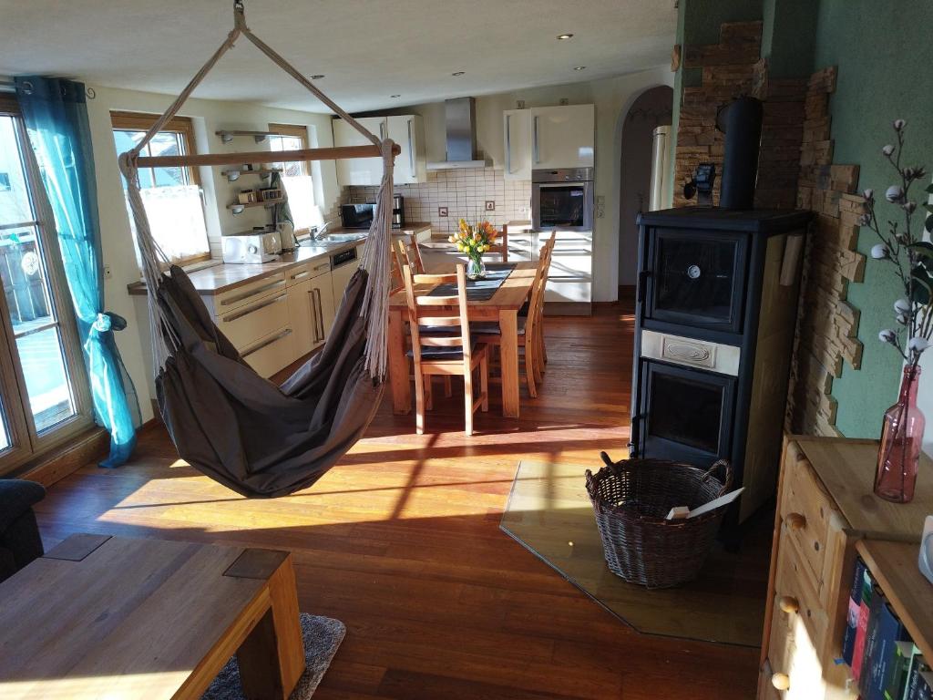Ferienwohnung Höllisch - 2