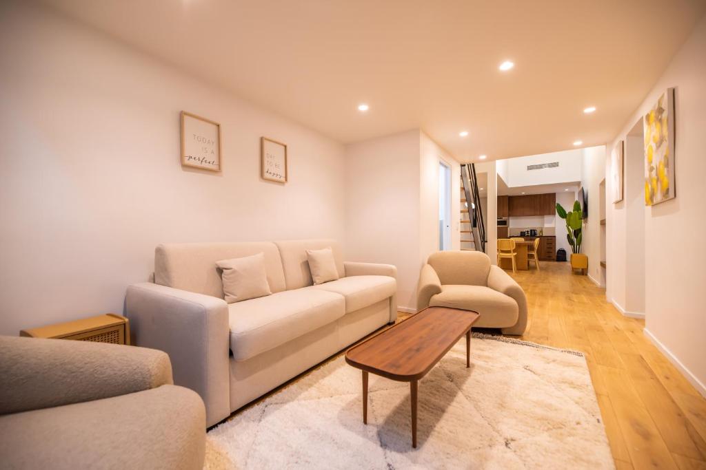 CIA - Duplex in Heart of Paris - 4