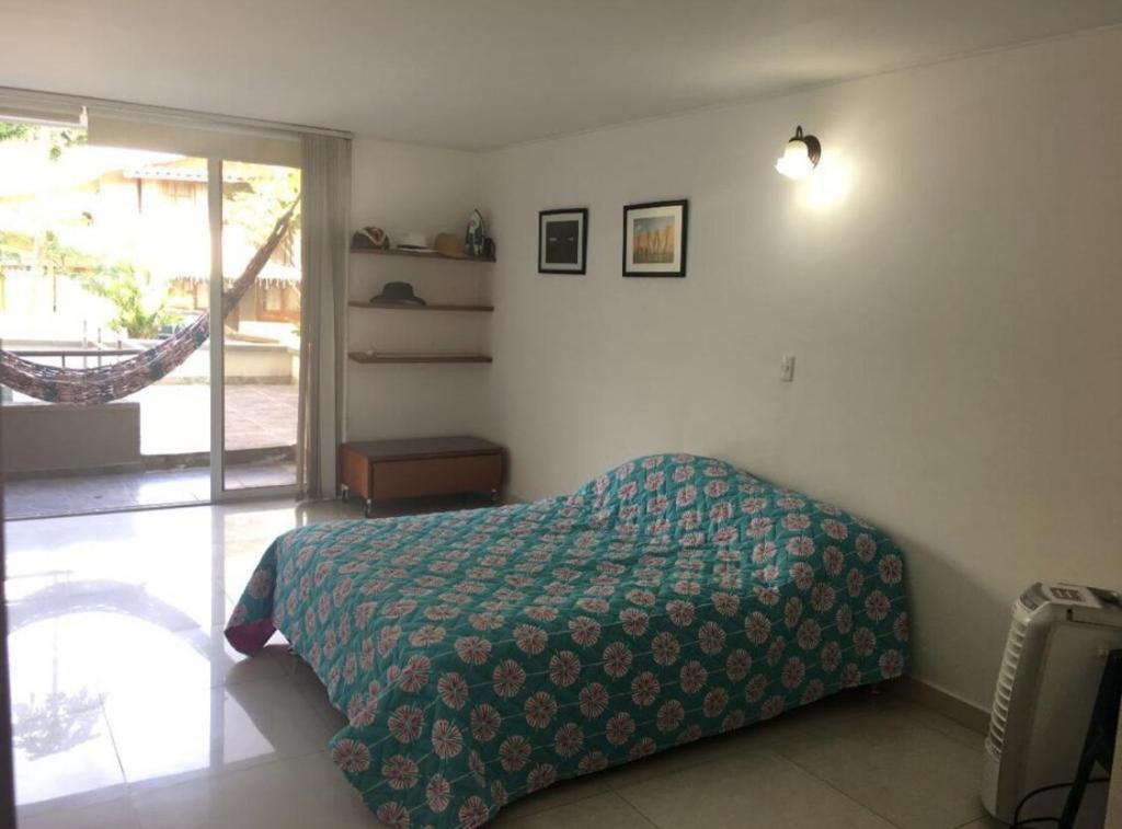 Apartamento con parqueadero - 2