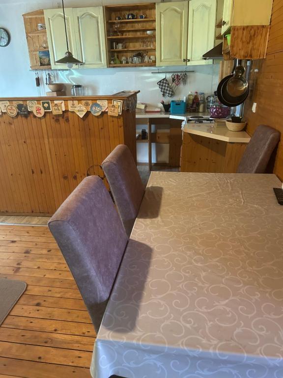 Velicanka hostel 2 - 4