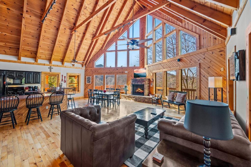 Snails Pace by Avada Properties, Sevierville