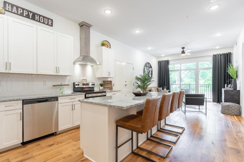 The Jack Daniels Suite by Stay Local Nashville, Nashville