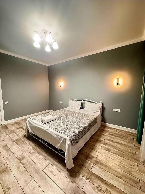 1 комнатная возле Мега Парка Almatym, Almaty