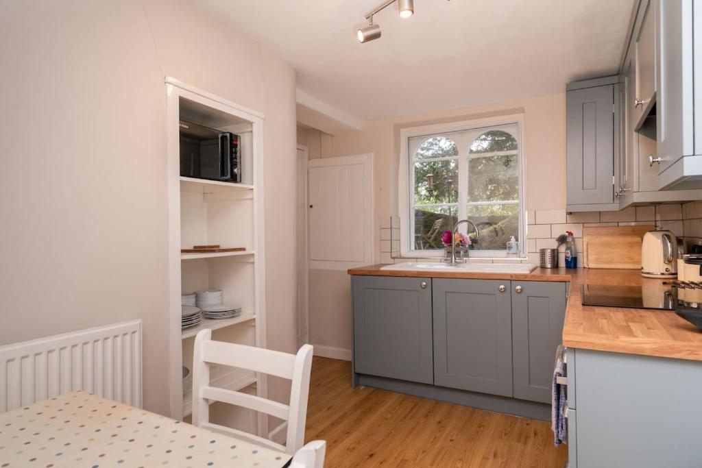 Underdean Lodge, Blakeney photo 5