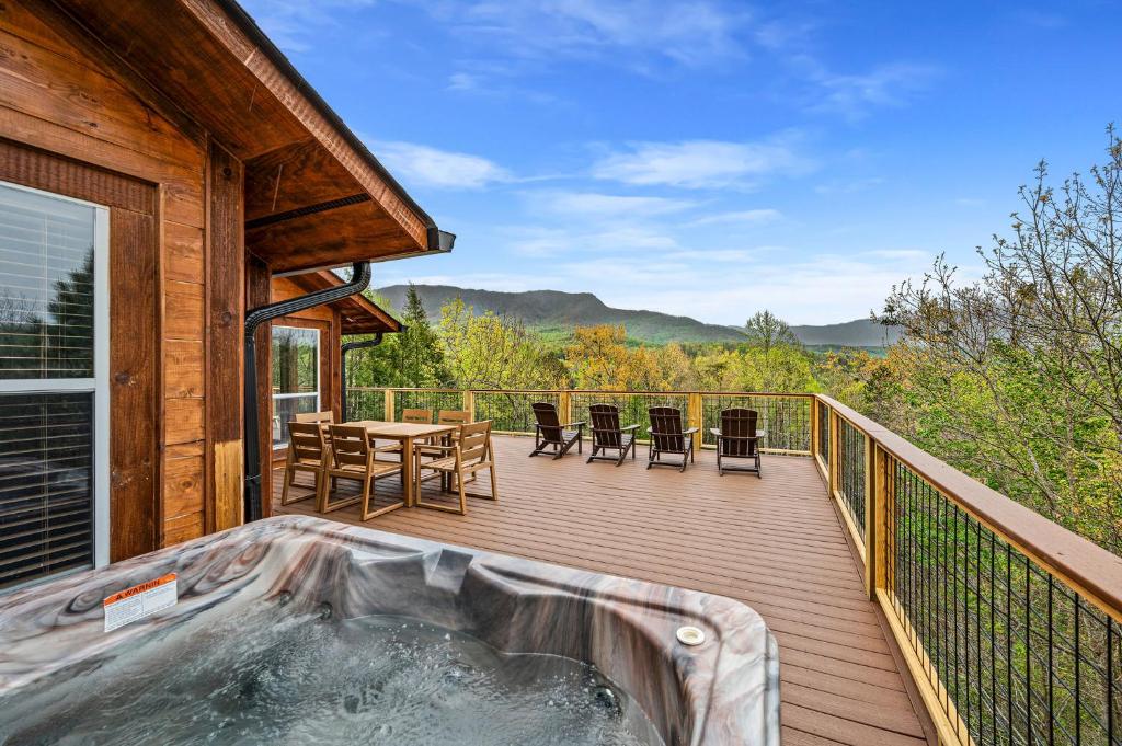 Mountain Vibes by Avada Properties, Gatlinburg