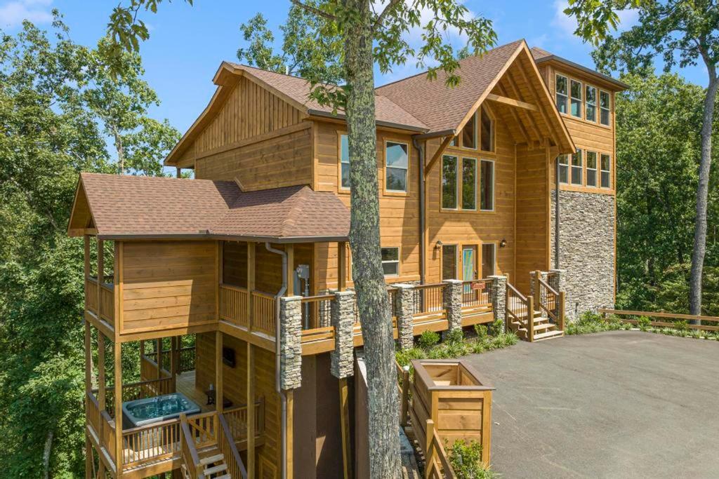 Ahh! The View!, free tickets, no catch!, Sevierville