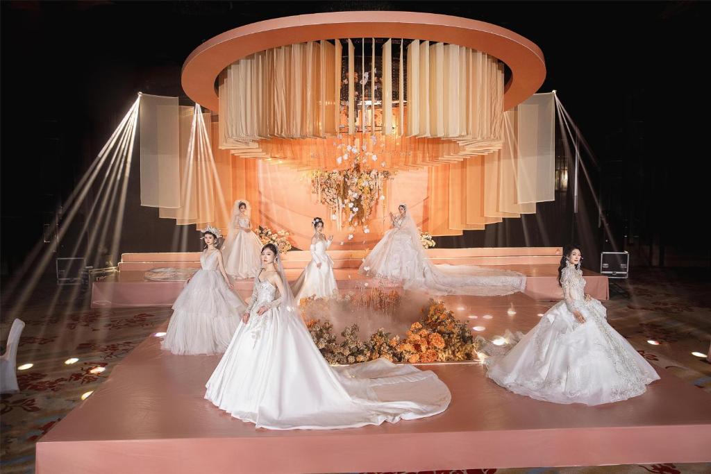 Tárgyalóterem/bálterem