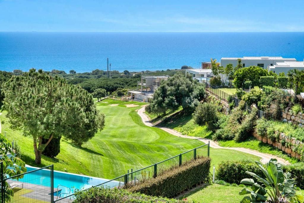 3070 Cabopino Luxury Apartment - 3